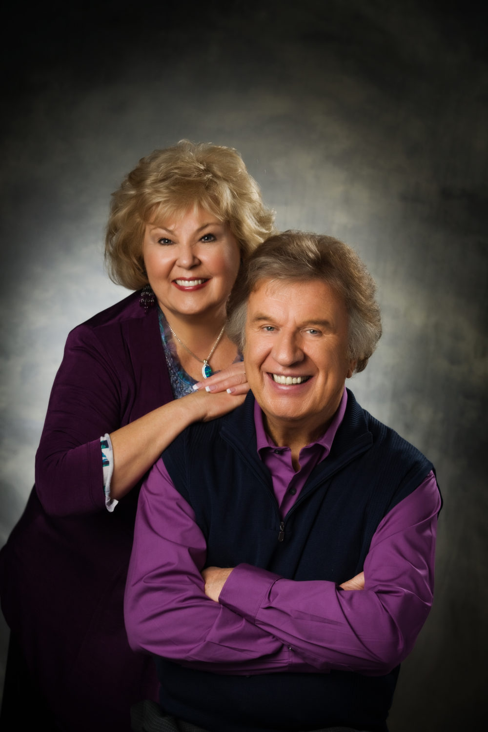 [이벤트 30%]Bill & Gloria Gaither - The Longer I Serve Him (수입CD)